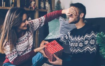 How To Meet a New Partner Over The Holiday Season?