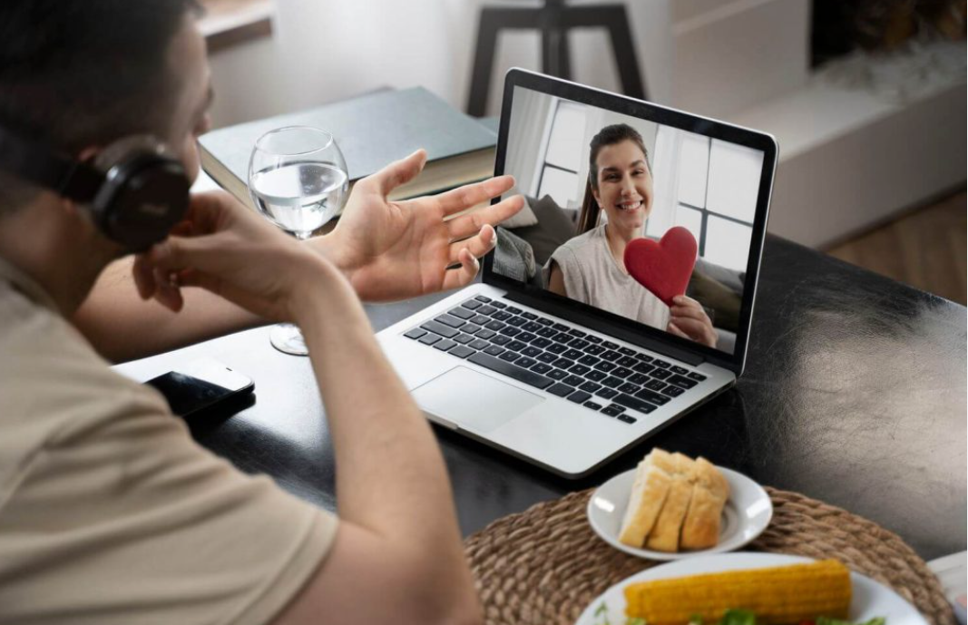 These Long Distance Relationship Tips Will Help You Stay Connected